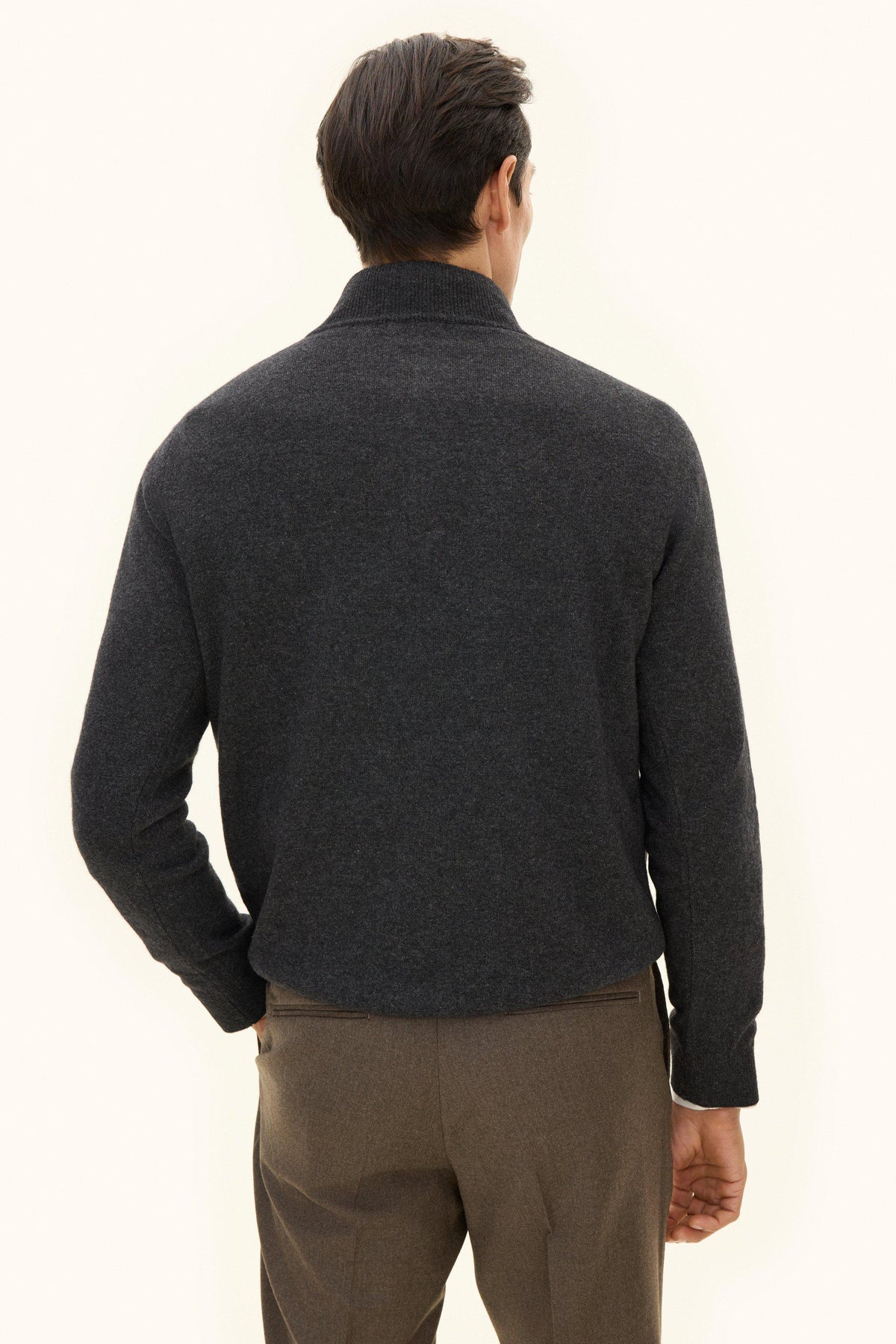 Patton Regular Fit Half Zip Tröja Ull-Kashmir - Mörkgrå – modellbild