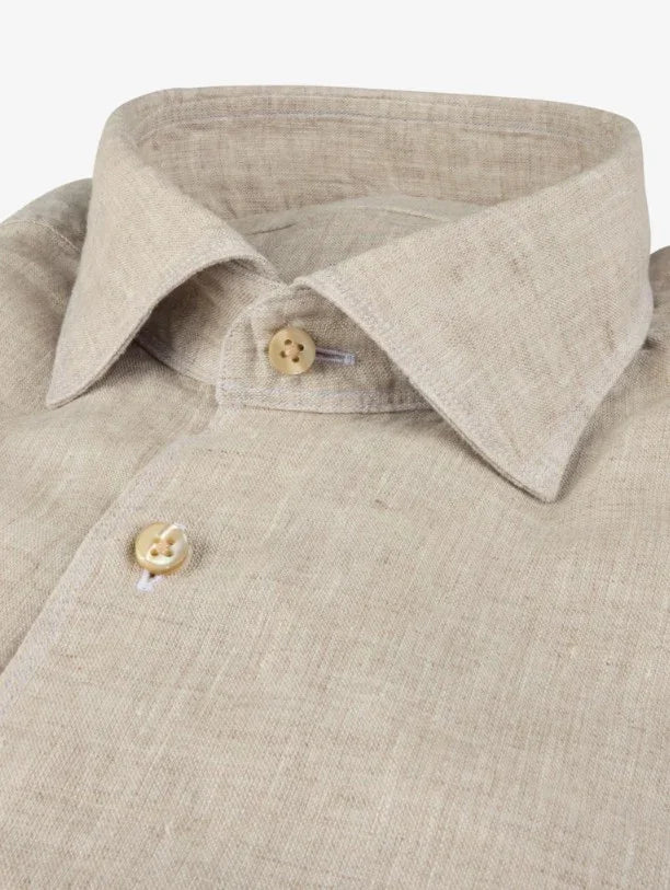 Beige linneskjorta herr med klassisk krage