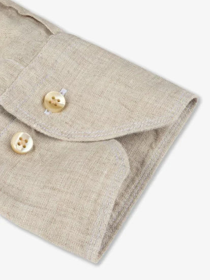 Beige linneskjorta herr långärmad med knappslå och manschett