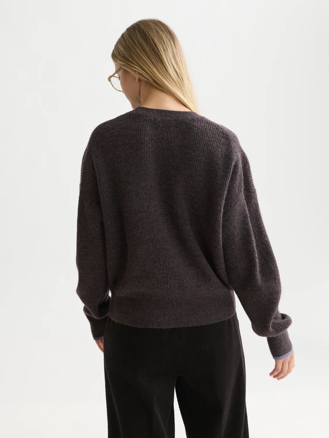 Fuzzy crew-neck pullover - Shale Melange – bild 4