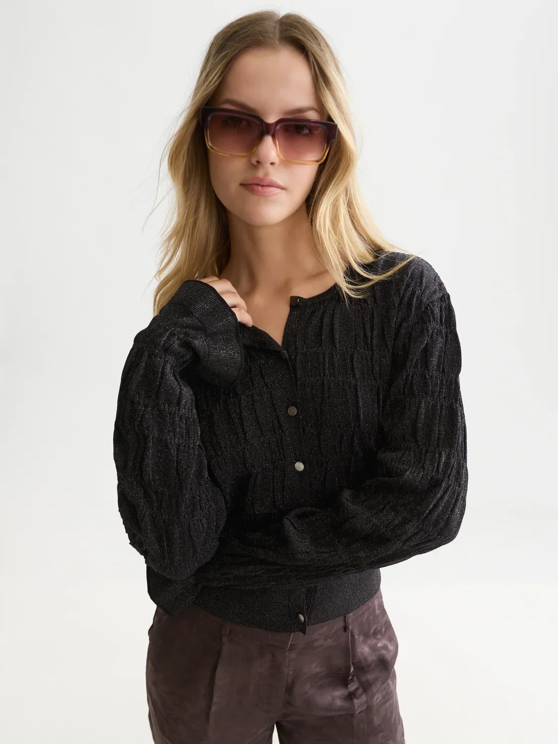 Smock stitch crew neck cardigan - Meteorite – bild 2