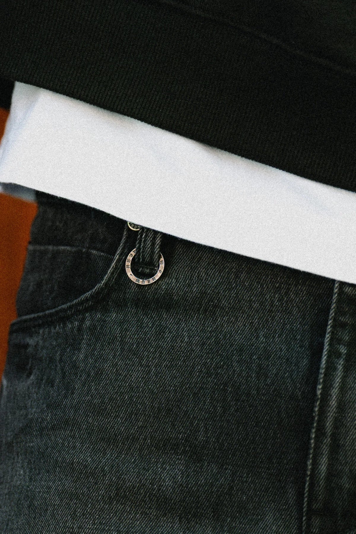 Neuw Rebel Straight Cosmo Jeans - Vintage svart – detalj