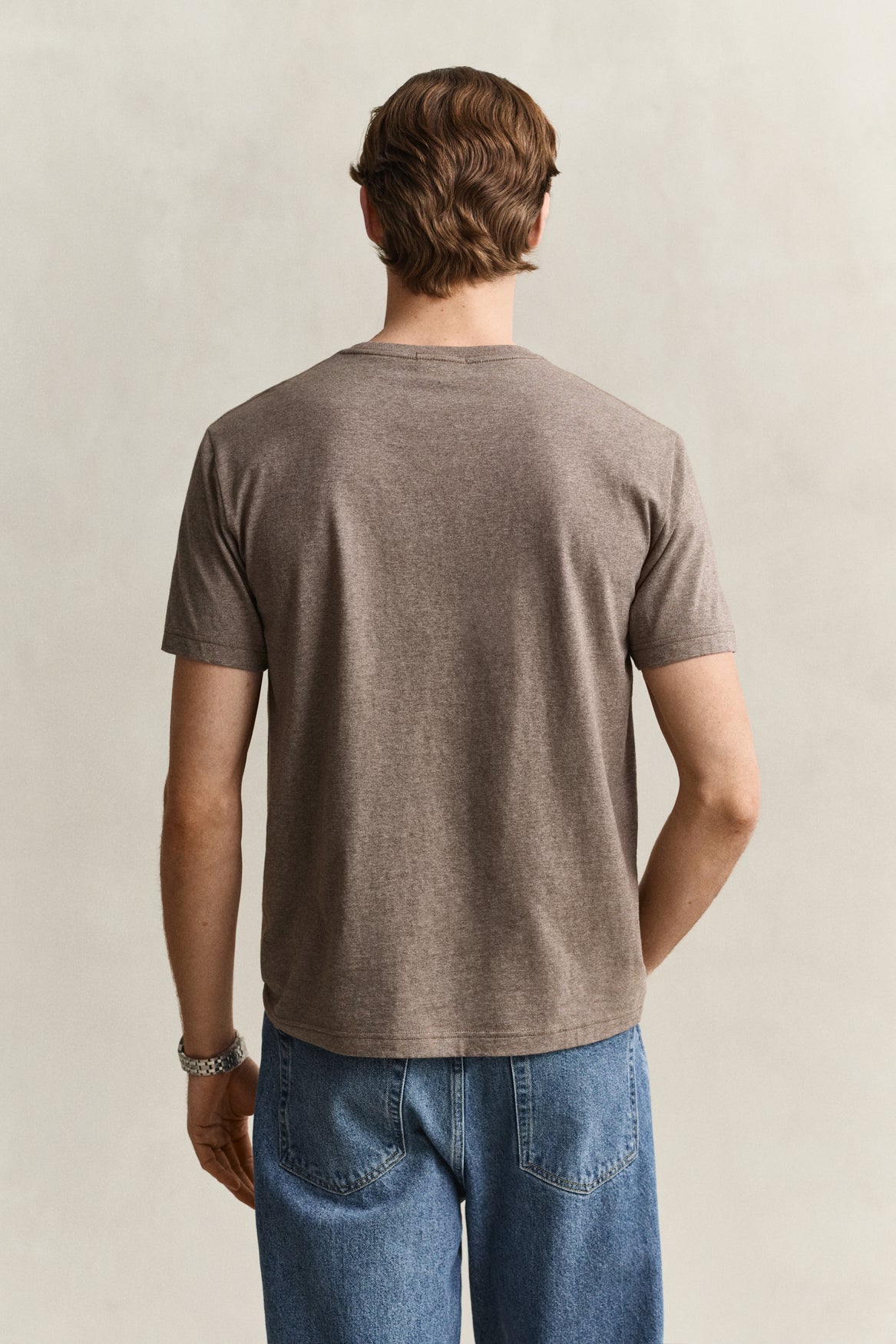 Regular fit T-shirt med sköld - Hasselnötsmelange