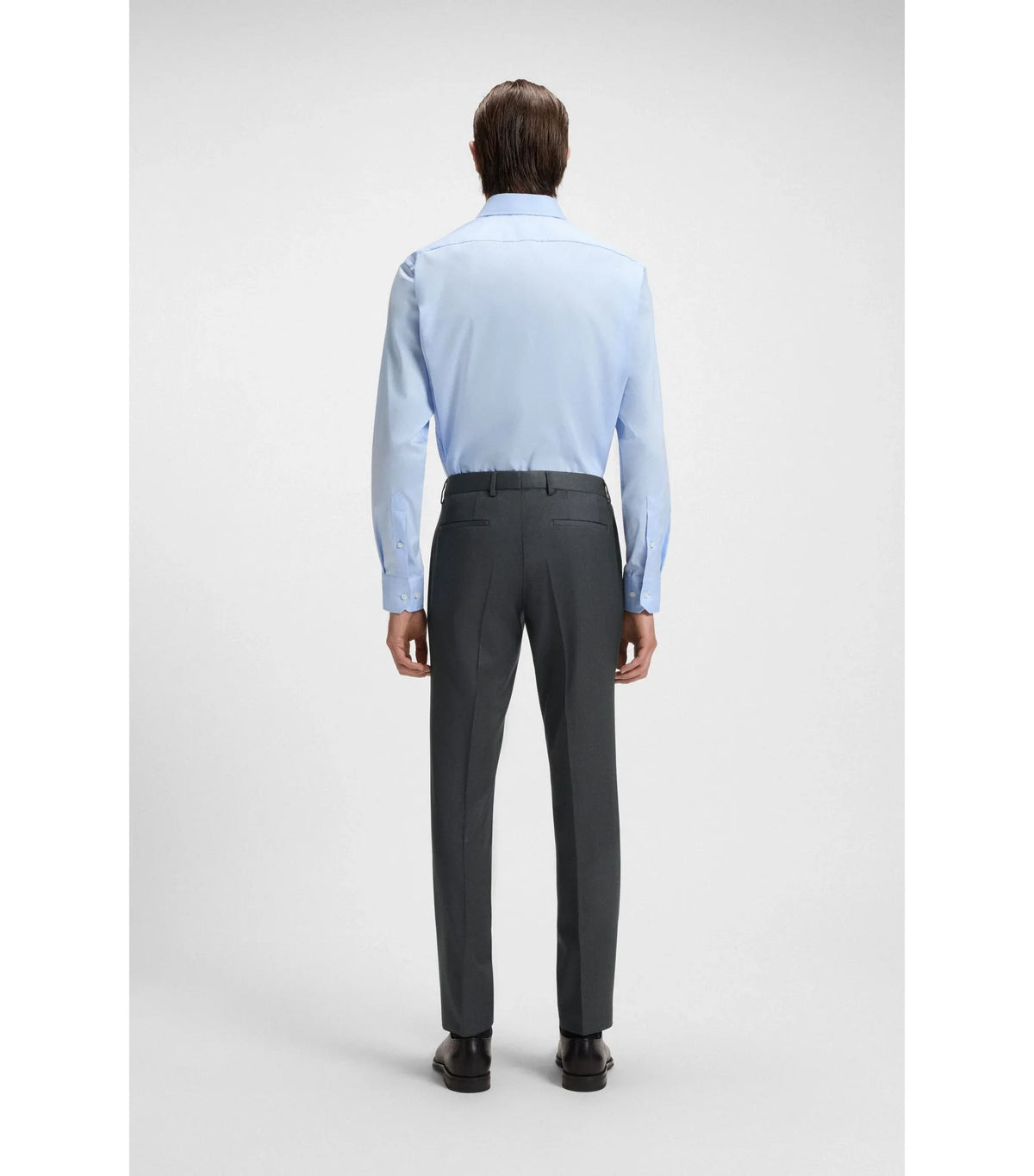 BOSS ONE Extra slim fit-byxor i sergevävd jungfruull - Mörkgrå