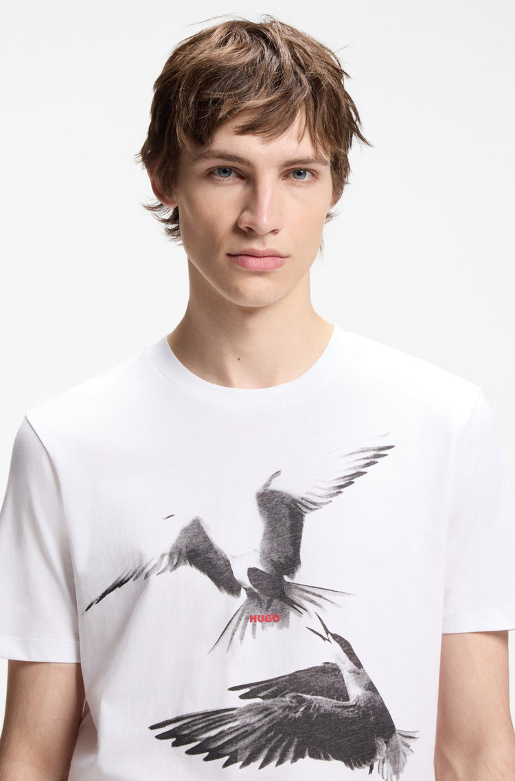 HUGO vit t-shirt med fågeltryck herr