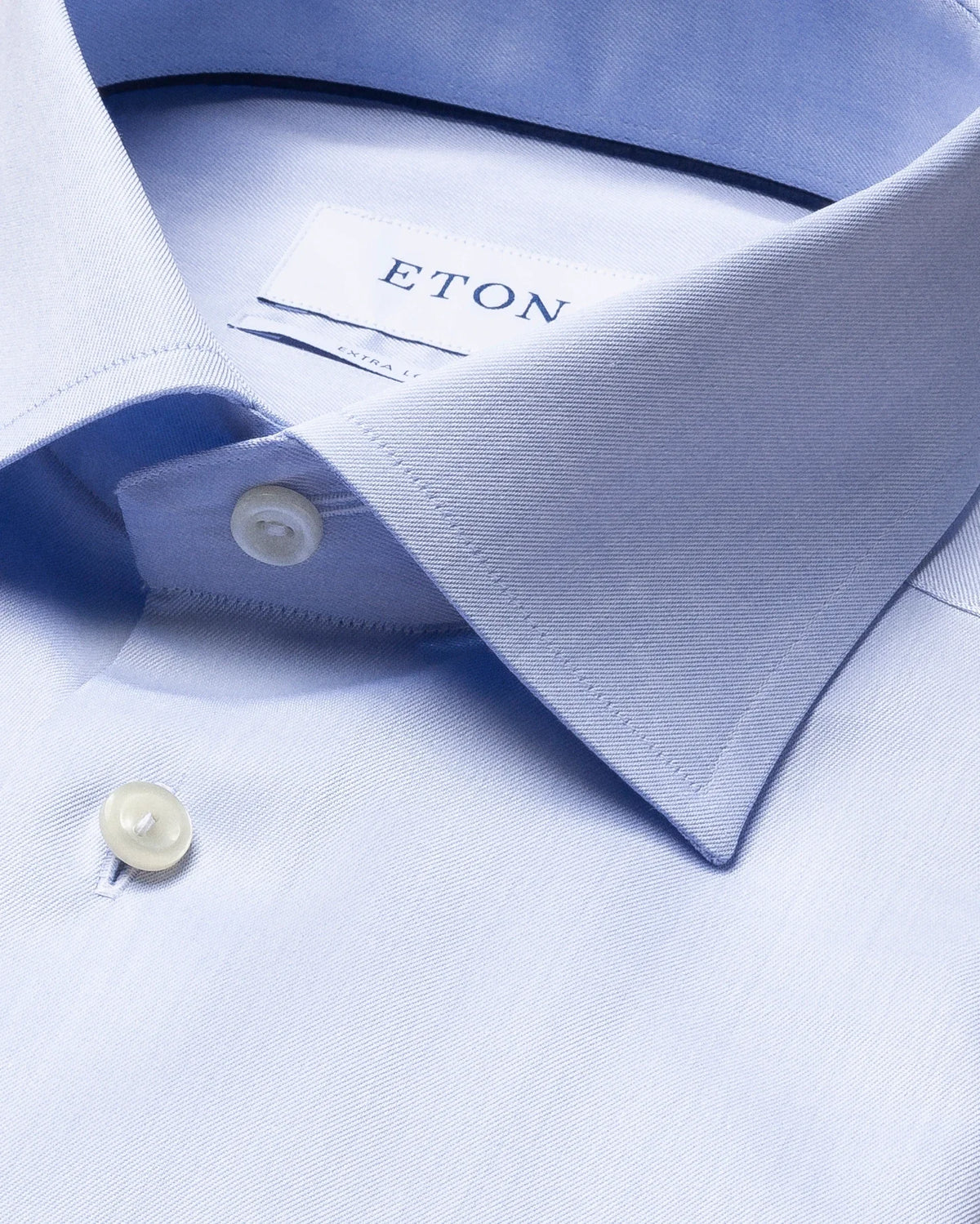 Signature Twill-skjorta Slim, extra långa ärmar - Ljusblå – baksida