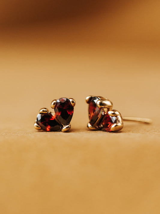 Love earrings - Garnet