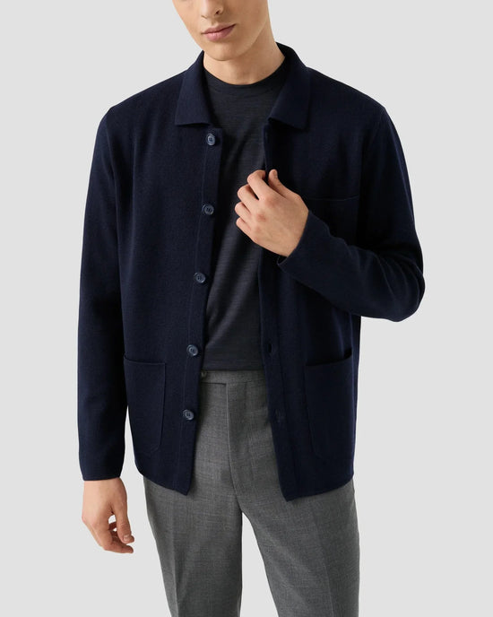 Herr merinoull lyocell t-shirt navy, stilren och modern överdel