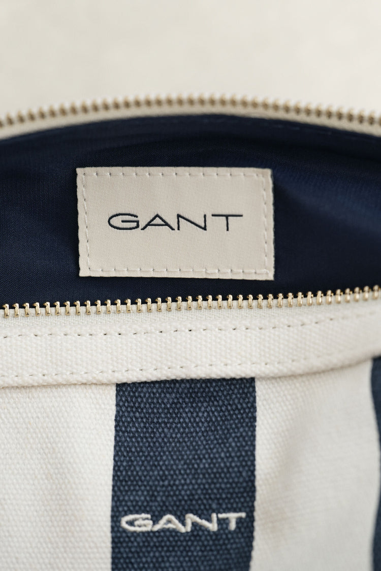 AOP CANVAS WASHBAG - NAVY