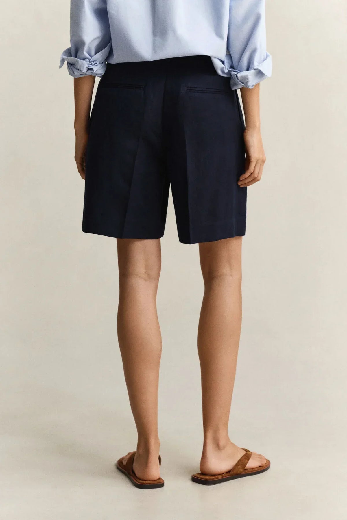 Marinblå linneshorts herr klassisk stil