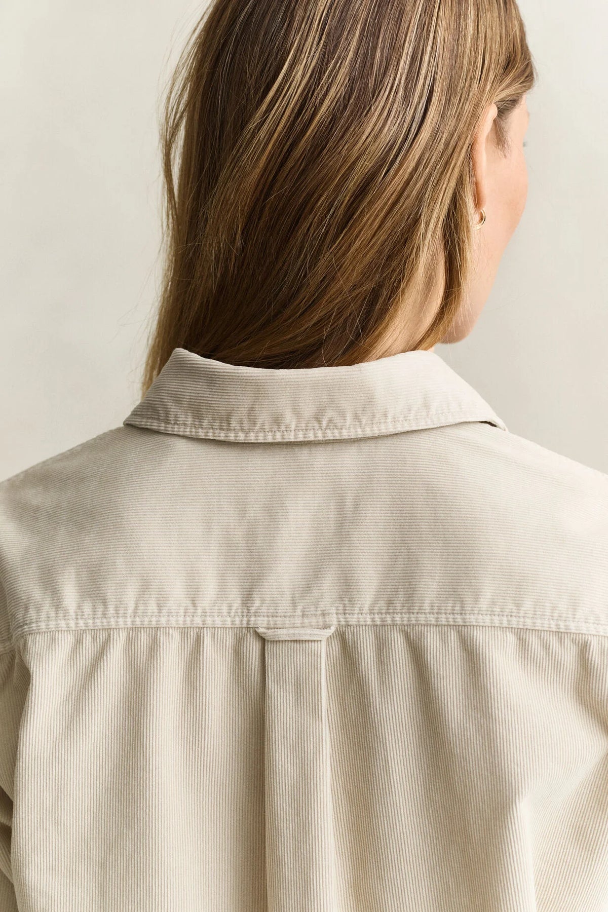 Relaxed manchesterskjorta - Clay Beige