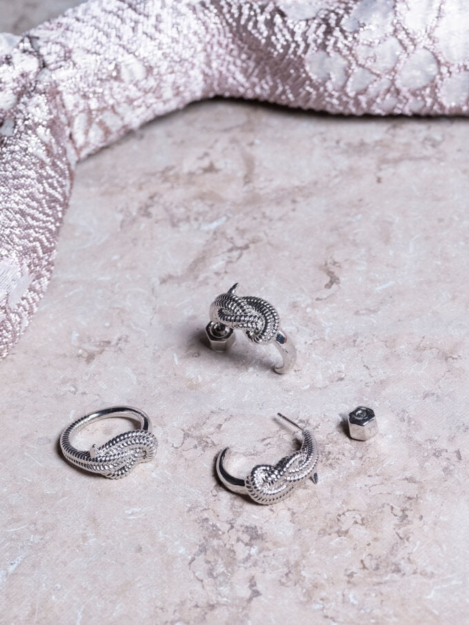 Yves Knot earrings - Silver